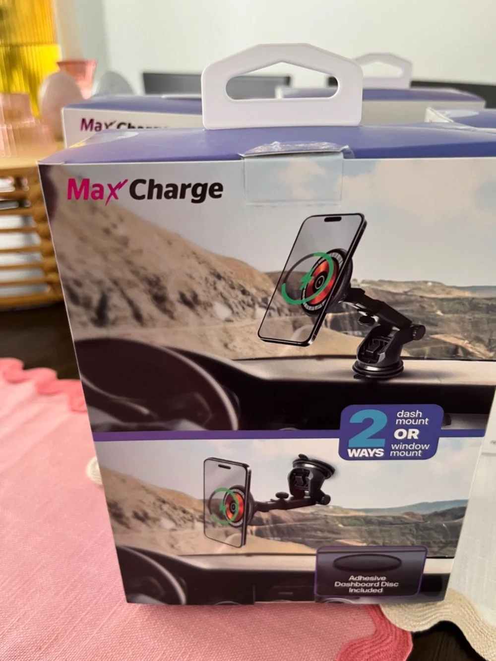 Phone Mount & Wireless Charger 15W Fast Charge - Black